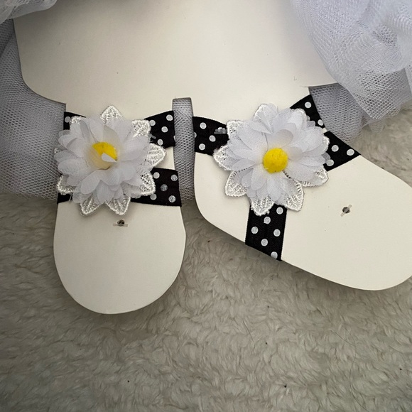 Elly & Emmy 3 piece tutu set (bumble bee) - Picture 3 of 5